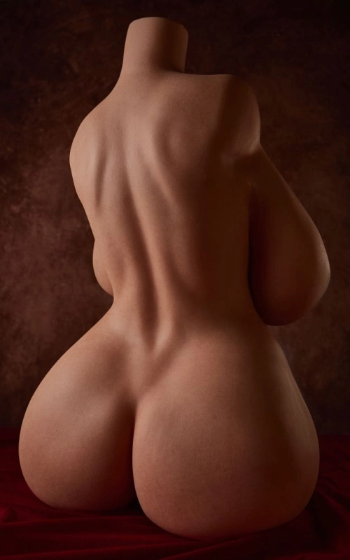 Torso Livia, creada para complacerte • SiliconGirls