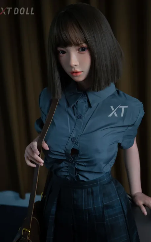 Yina Liu