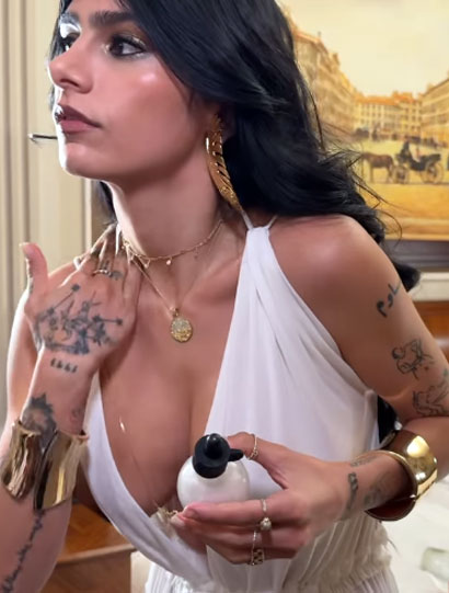 Descubre el Placer Prohibido: La Muñeca Sexual Mia Khalifa que Revoluciona tu Fantasía 43 mia khalifa pornstar 3